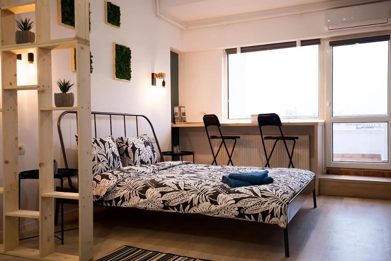 Apartment Ideal Studio Bucharest