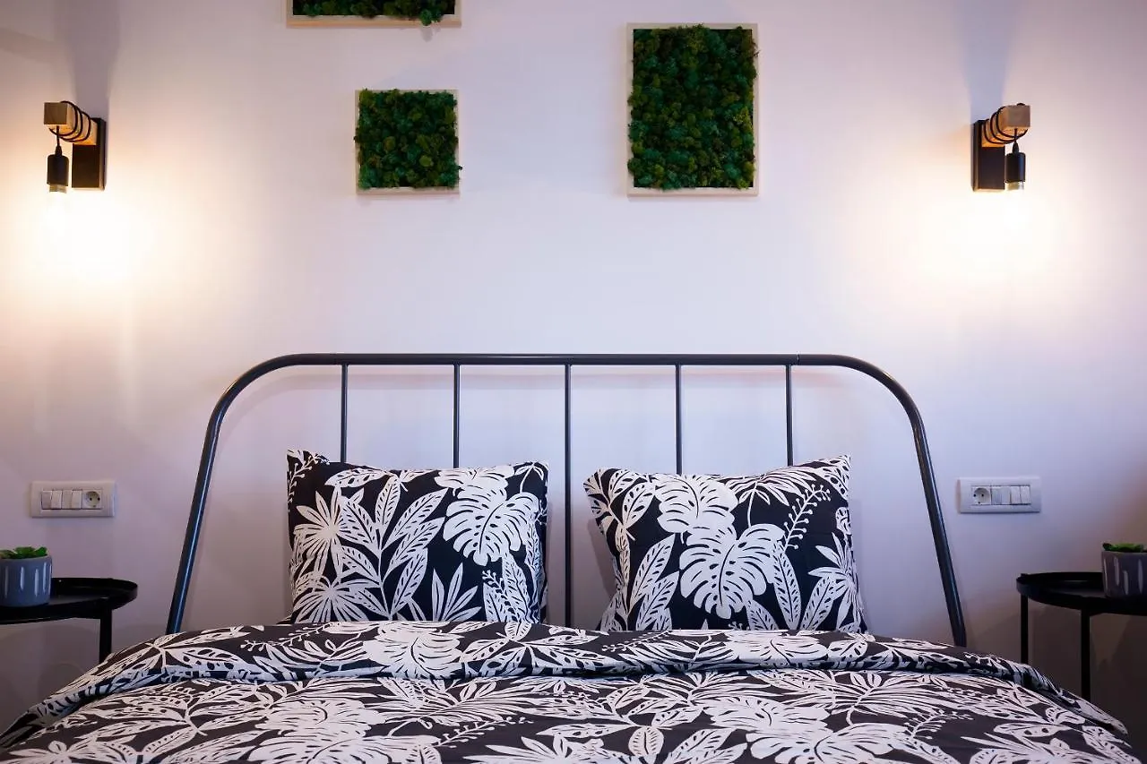 Apartment Ideal Studio Bucharest