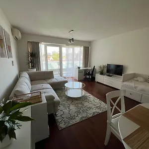 Oasis - Incity Apartament