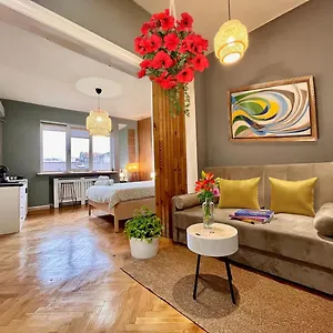 Woodie With Premium Comfort By Piata Unirii Apartament
